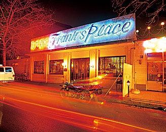 暴雪公布《守望先锋：归来》新英雄雾子剧情视频